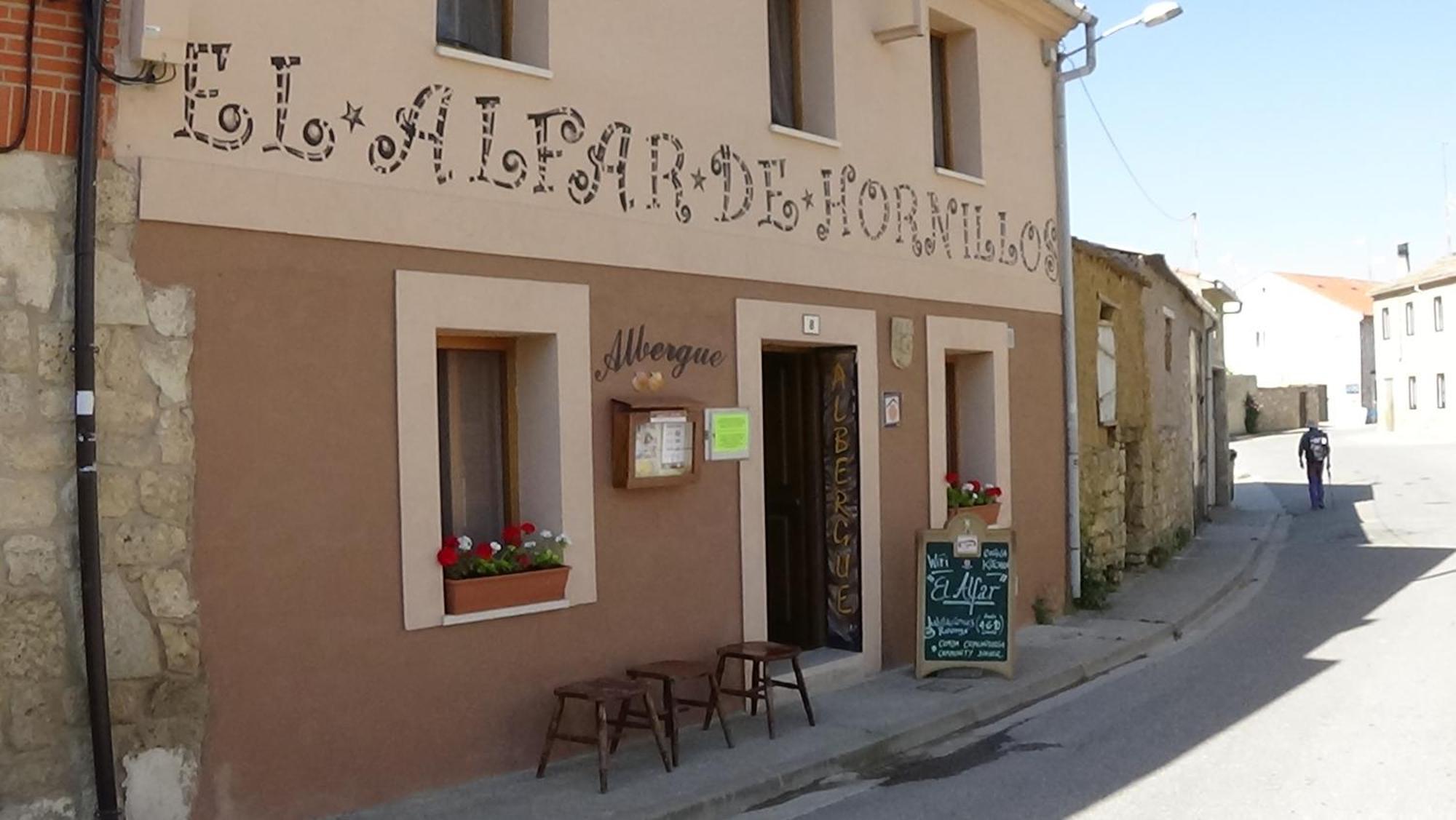 Albergue El Alfar/Pilgrim Hostel Hornillos del Camino Exteriör bild